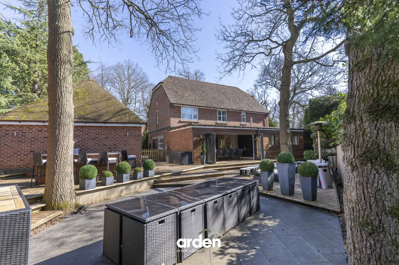 Twatling Road, Barnt Green, B45, photo 5