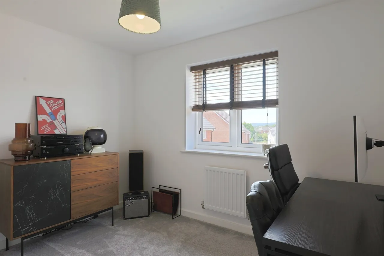 Daffodil Drive, Lydney, GL15, photo 16