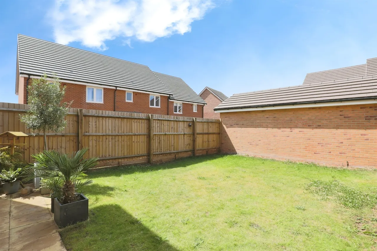 Daffodil Drive, Lydney, GL15, photo 9