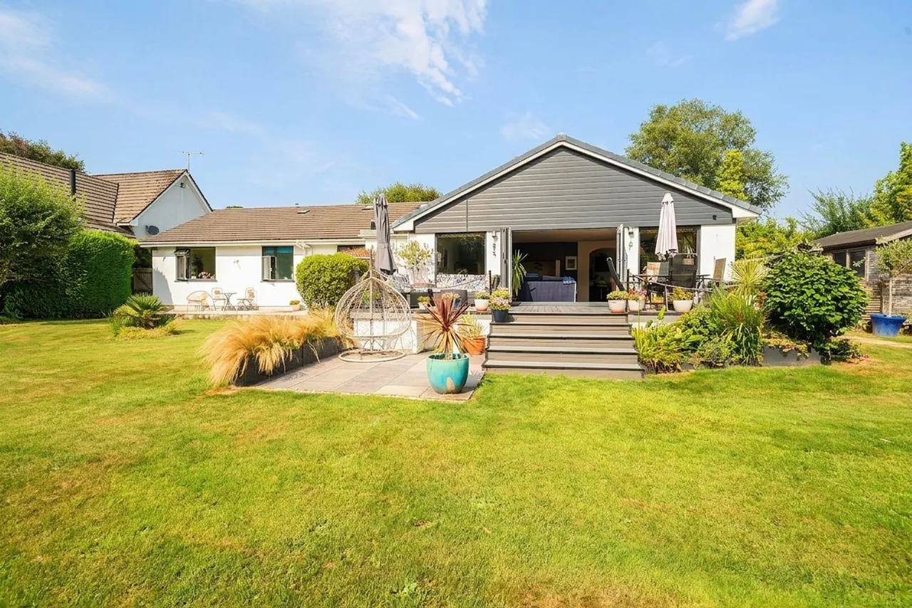 Comfort Road, Mylor Bridge, TR11, photo 31