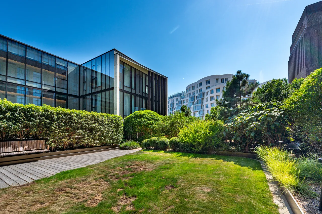 London, SW11, photo 19