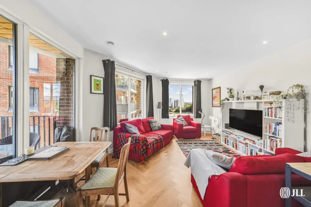Navigation Road, London, E3, photo 6
