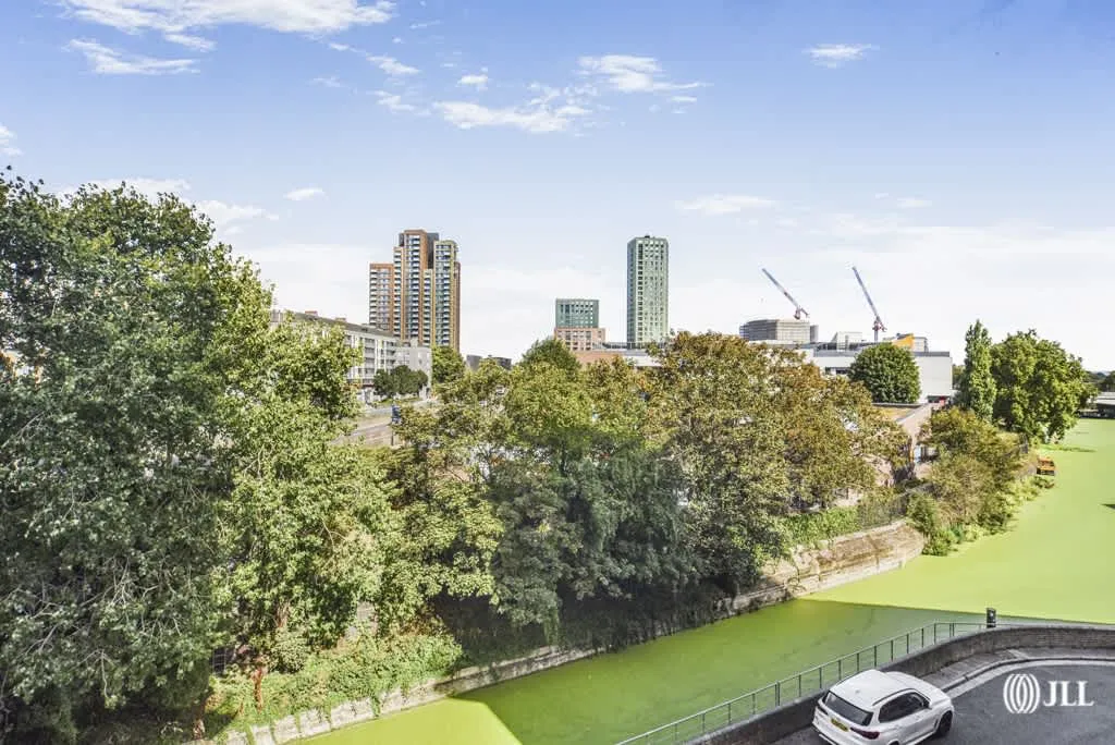 Navigation Road, London, E3, photo 14