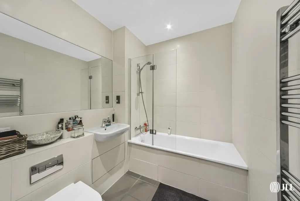 Navigation Road, London, E3, photo 13