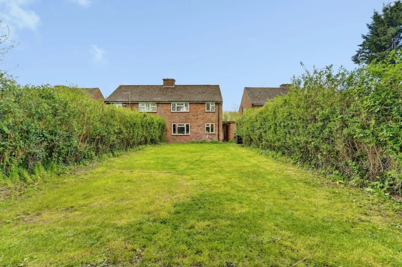Barkers Lane, Bedford, MK41, photo 16