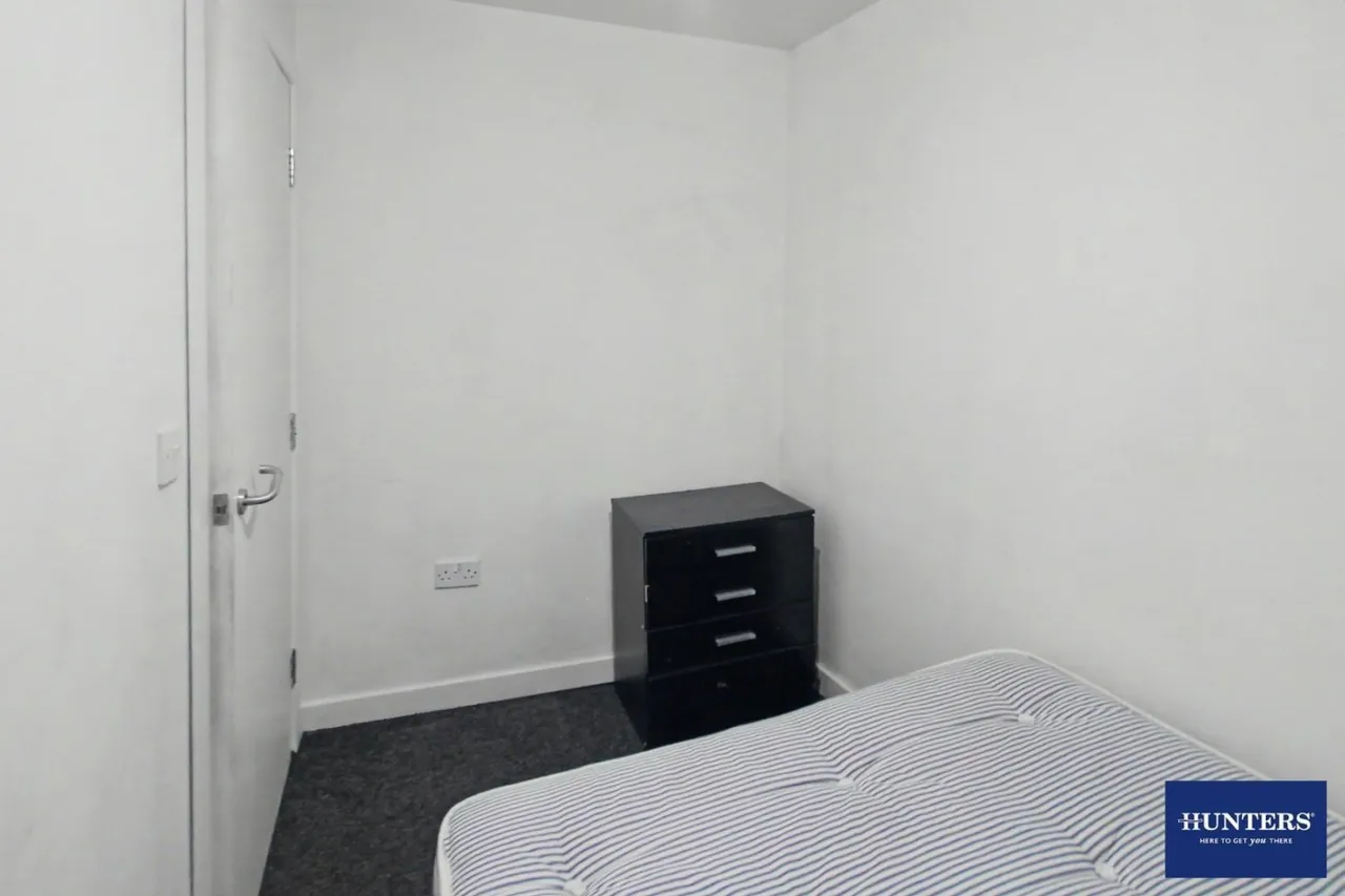 Cheapside, Bradford, BD1, photo 9