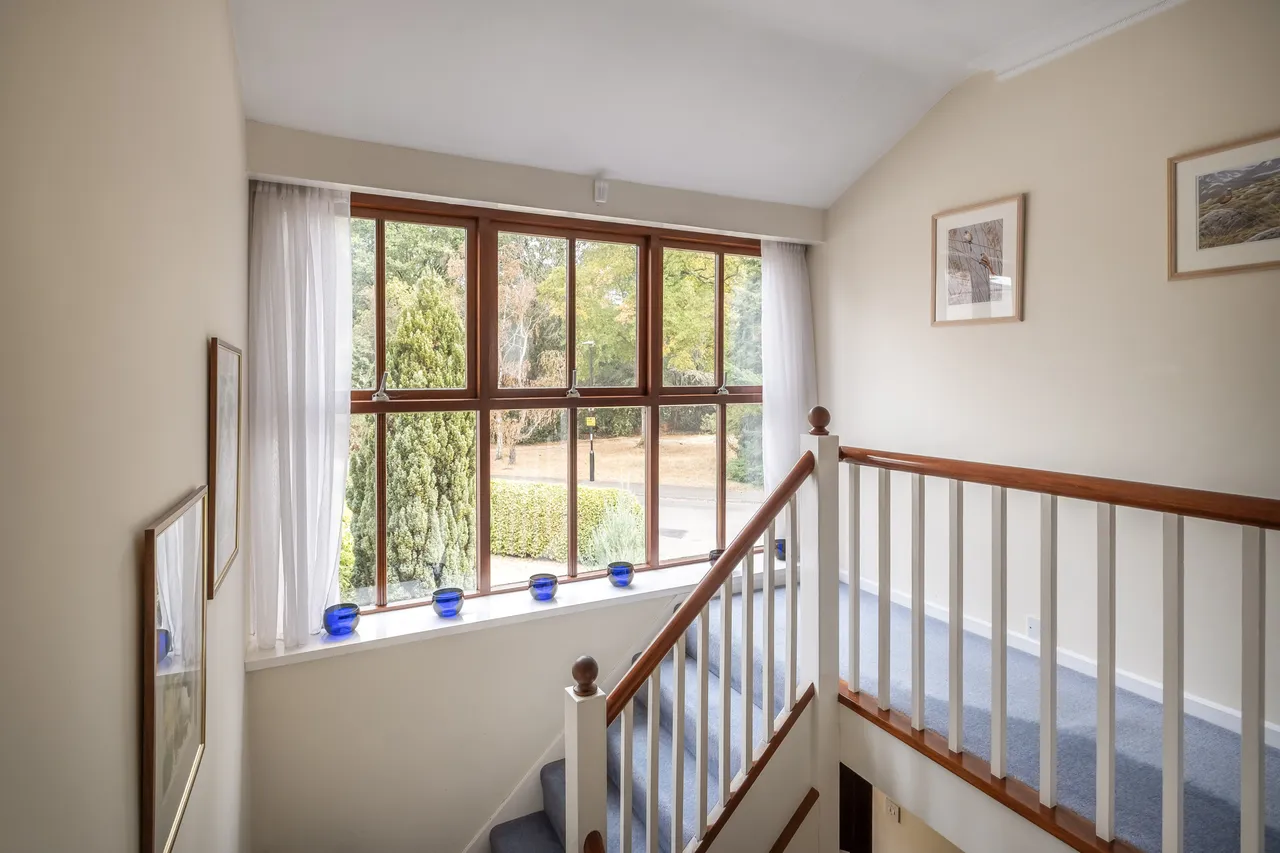 Ham Farm Road, Richmond, TW10, photo 8