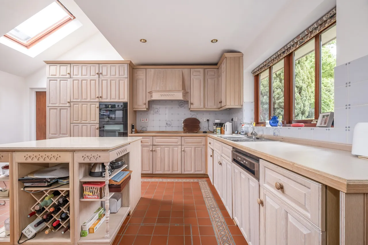 Ham Farm Road, Richmond, TW10, photo 9