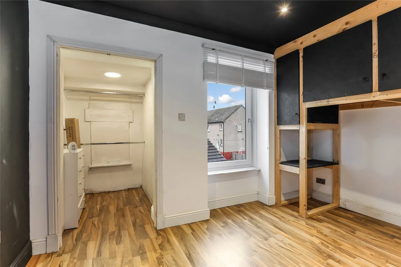 Bell Street, Airdrie, ML6, photo 13