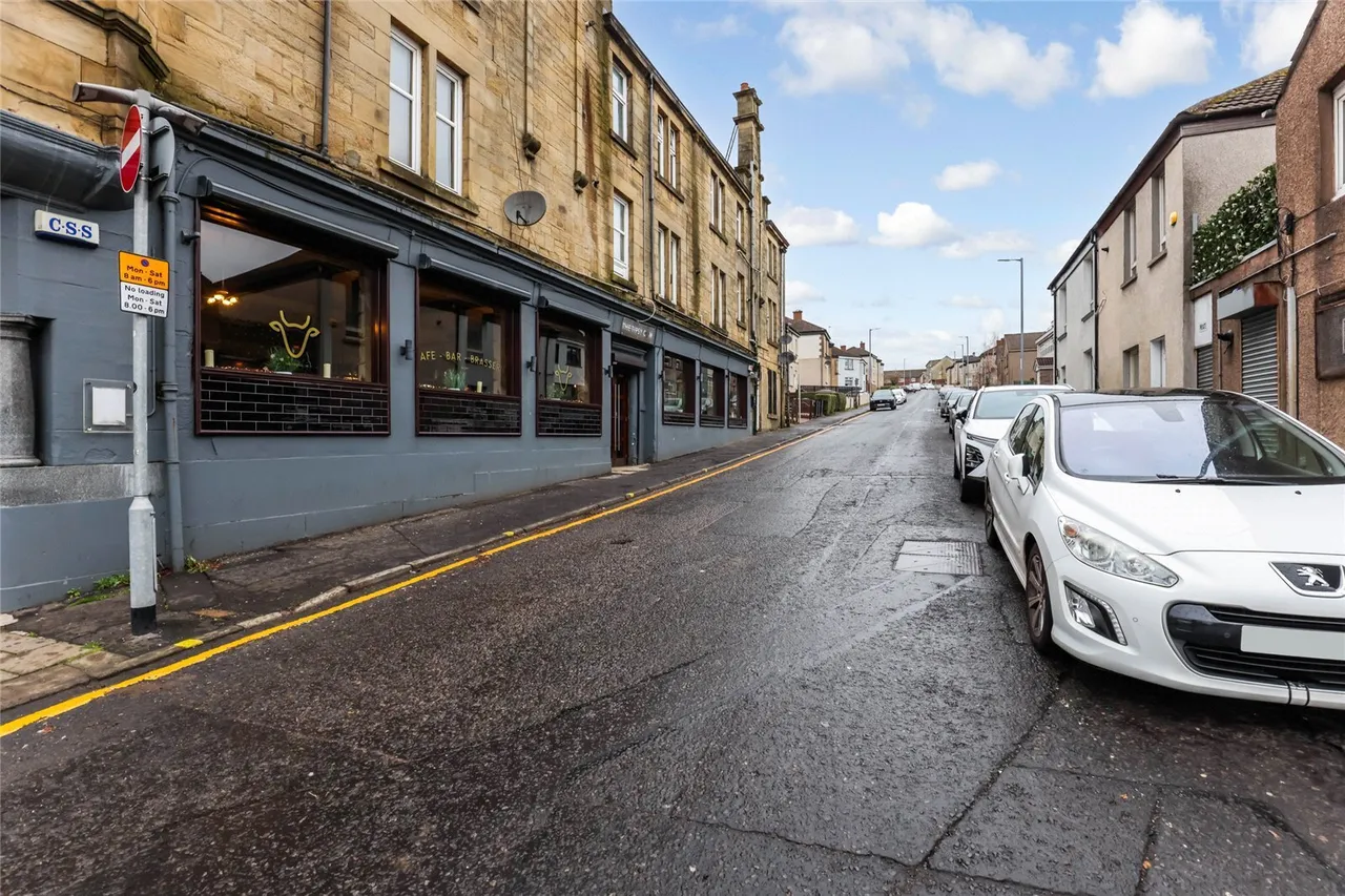 Bell Street, Airdrie, ML6, photo 20