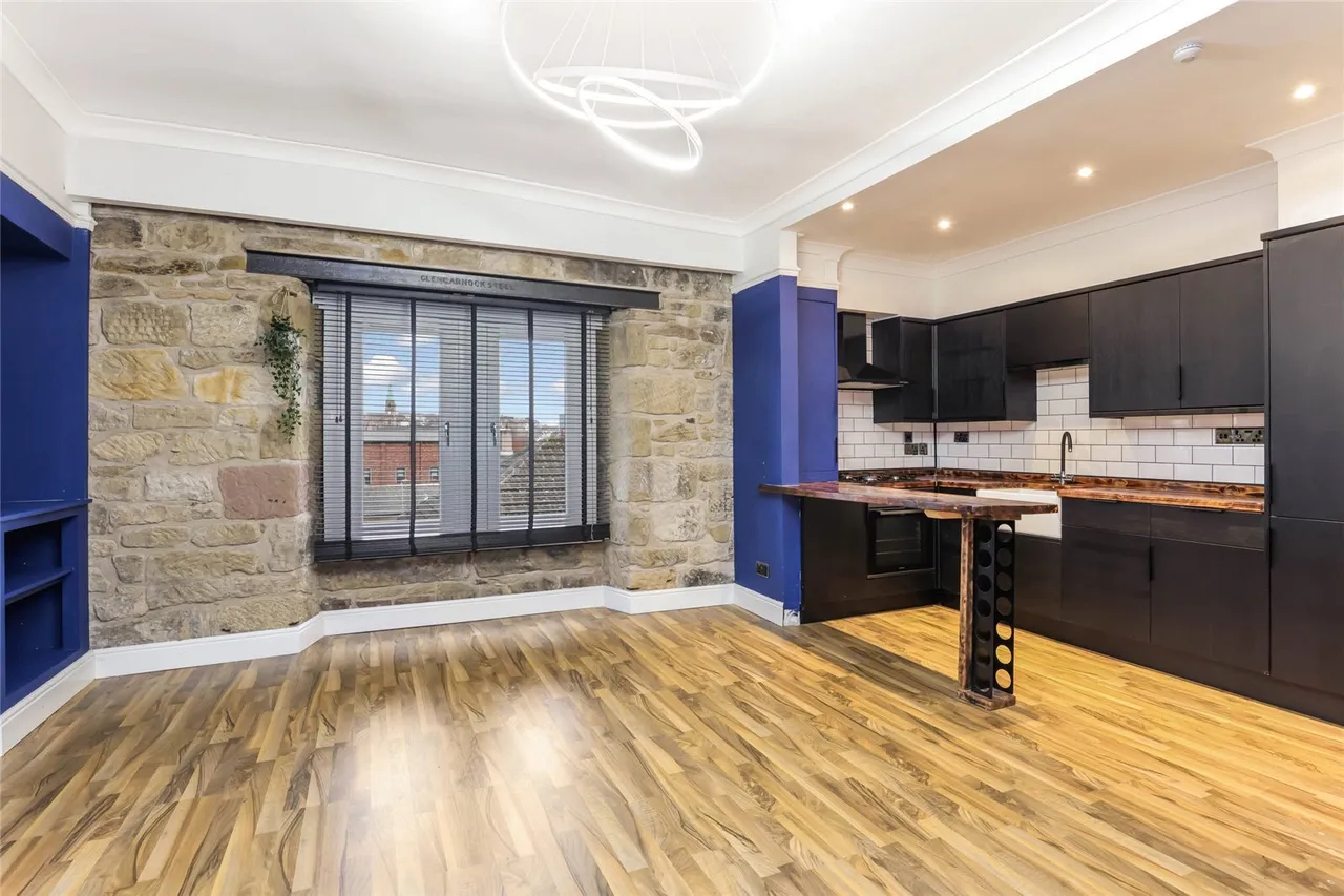 Bell Street, Airdrie, ML6, photo 4