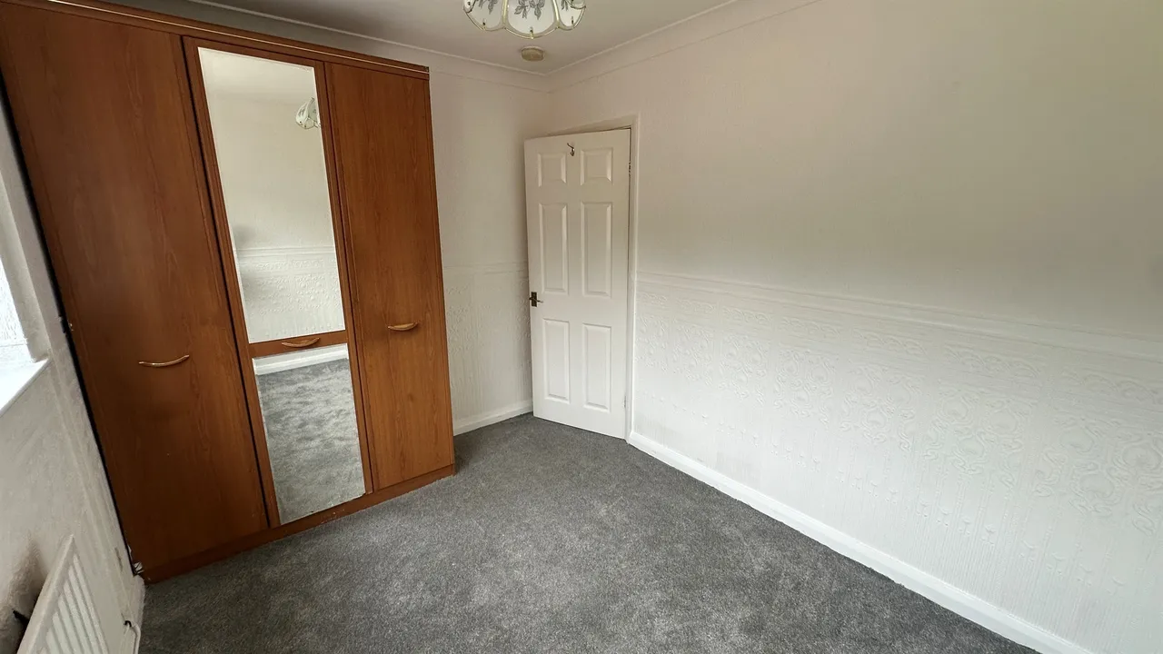 Woburn Close, Balby, Doncaster, photo 12