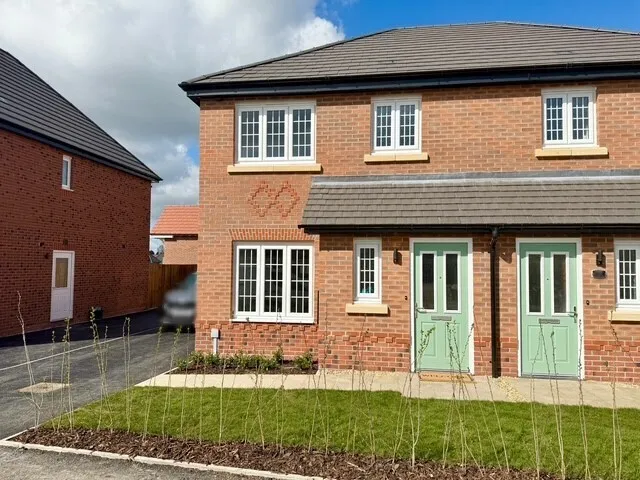 Hurcomb Way, CW1, photo 2