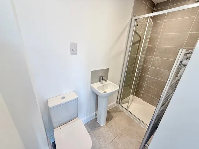 Hurcomb Way, CW1, photo 12