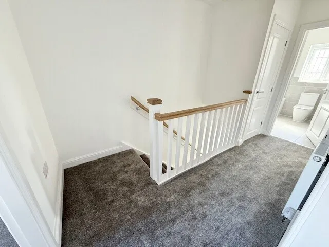 Hurcomb Way, CW1, photo 14