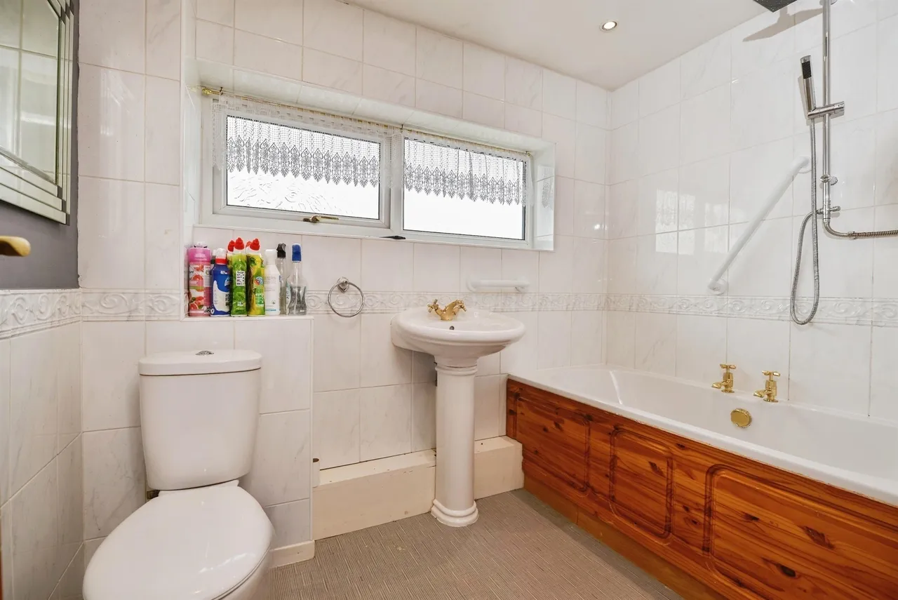 Burwell Road, Middlesbrough, TS3, photo 13