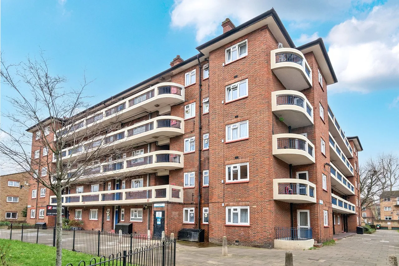 1 bed flat for sale — Wesley Close, SE17