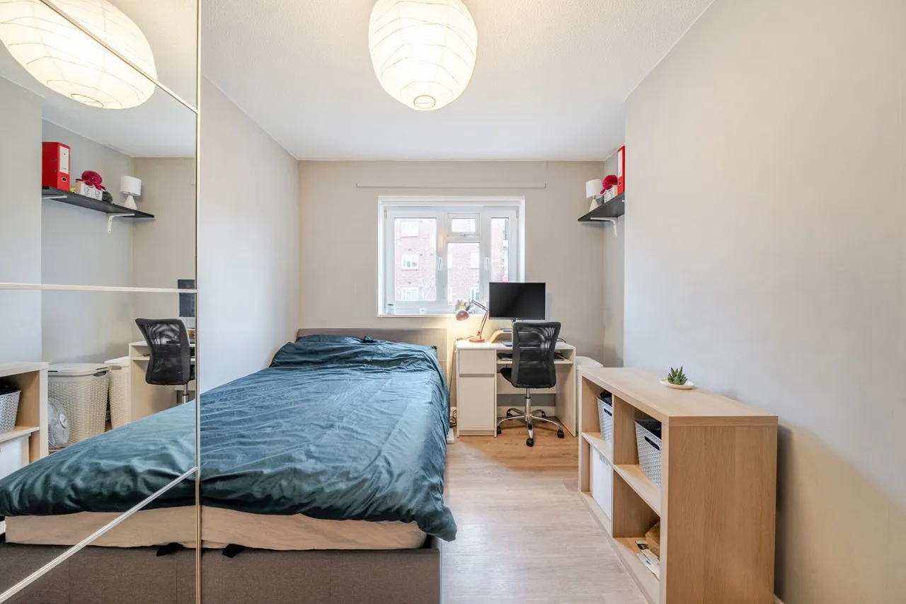 Wesley Close, SE17, photo 12
