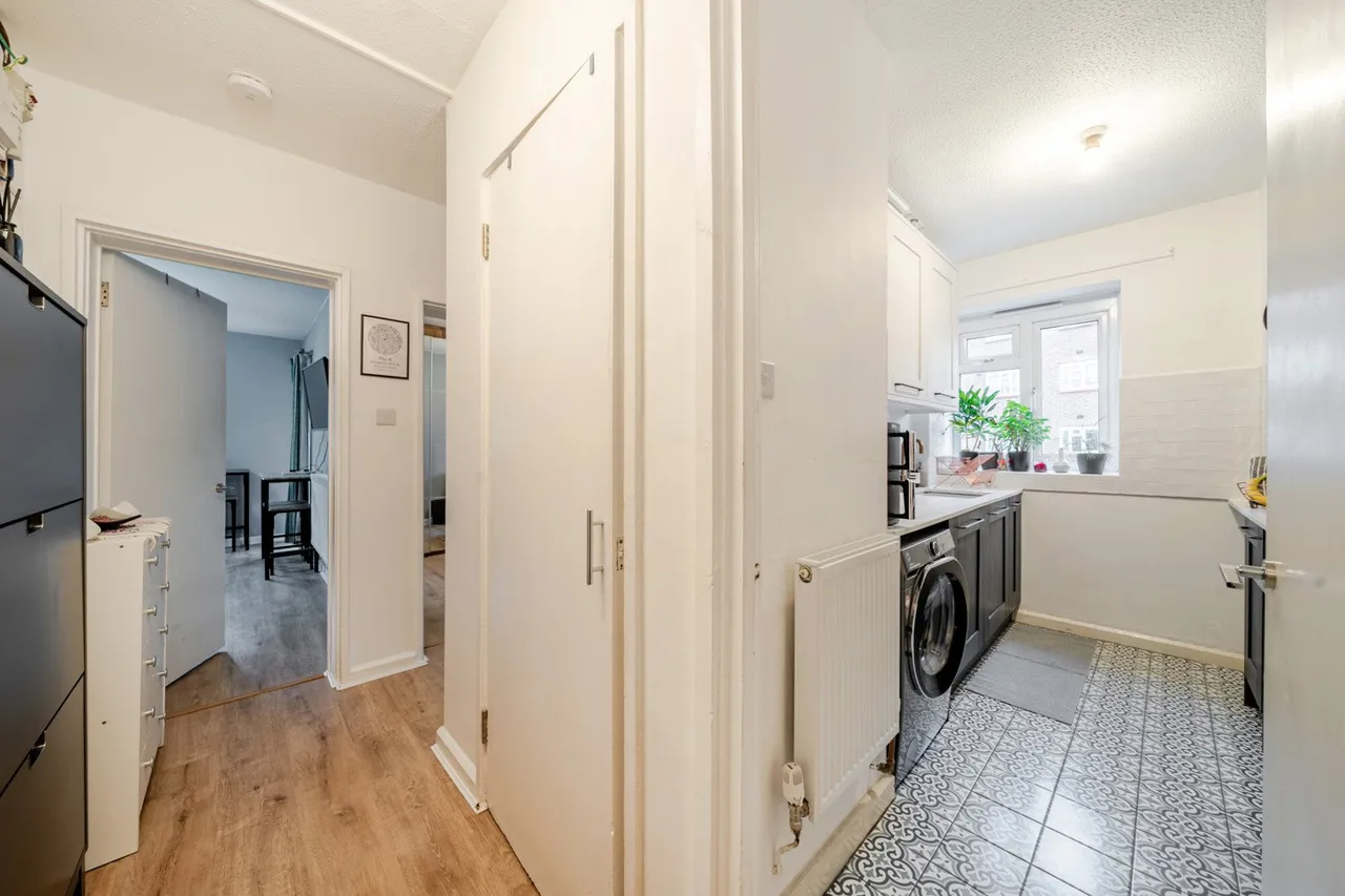 Wesley Close, SE17, photo 10