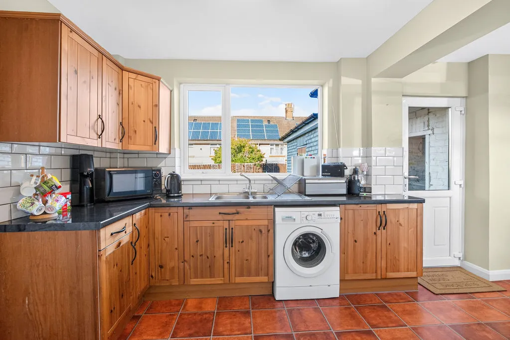 Newcastle Upon Tyne NE12 8DR, NE12, photo 5