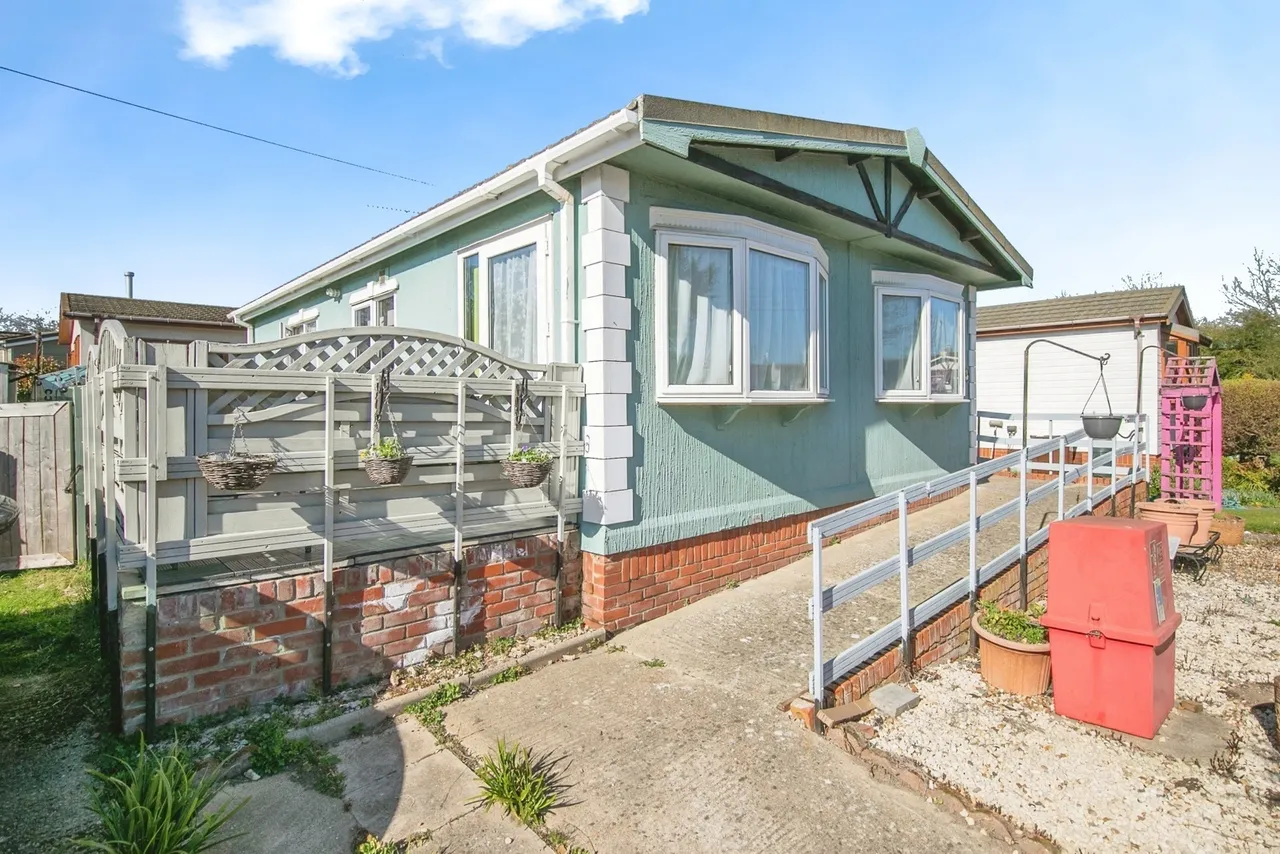 Bourne Park Residential Park, Ipswich, Suffolk, IP2, photo 17