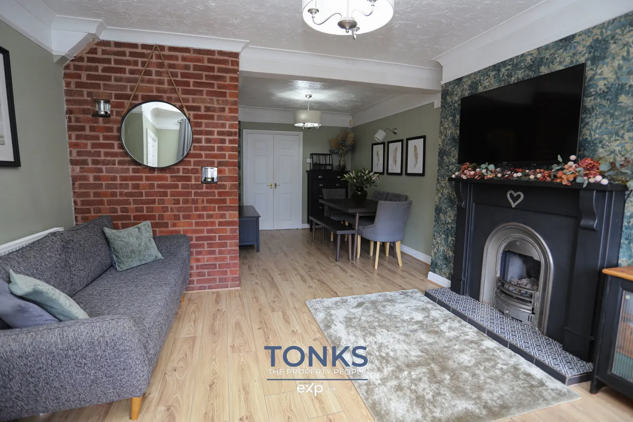 Jarvis Crescent, Oldbury, B69, photo 5