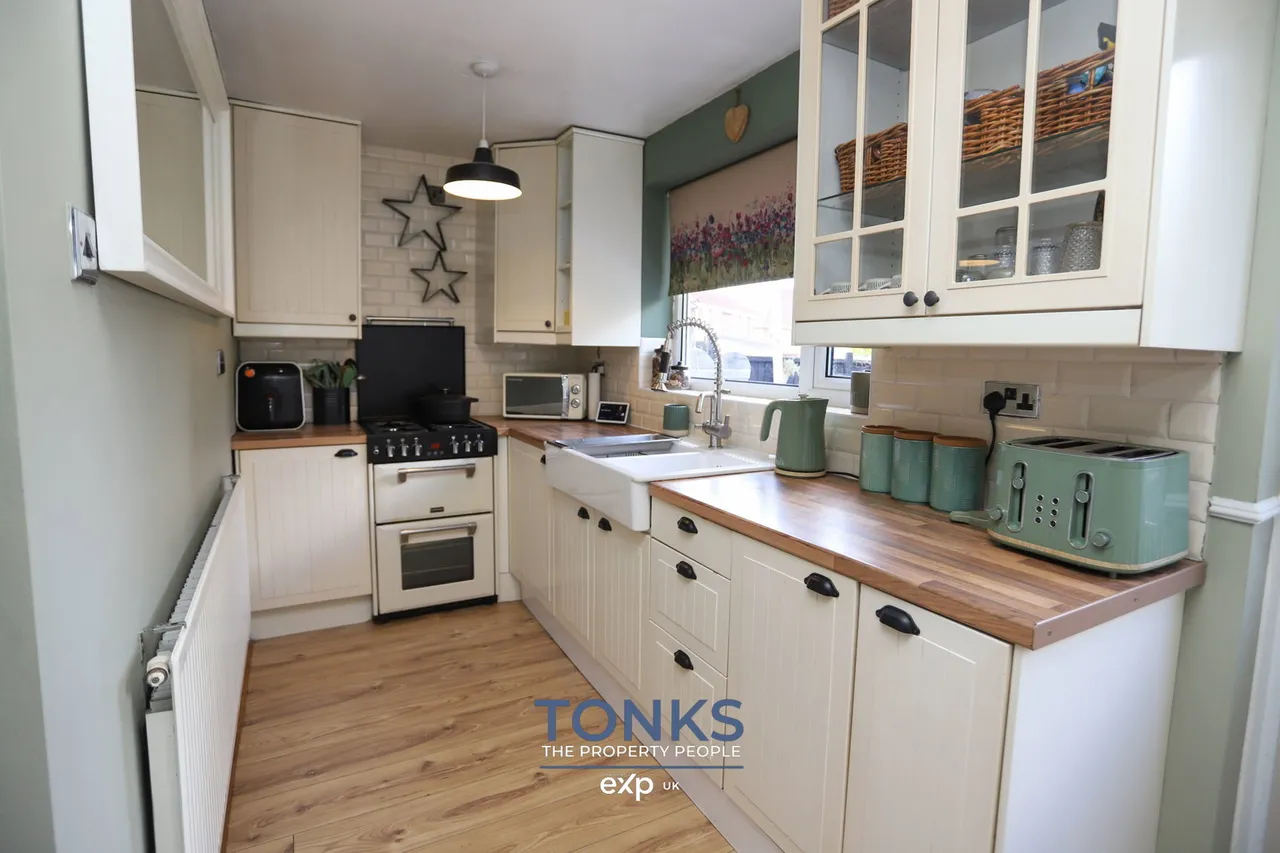 Jarvis Crescent, Oldbury, B69, photo 3