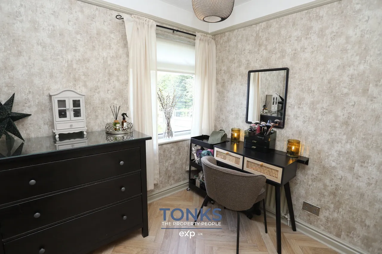Jarvis Crescent, Oldbury, B69, photo 17