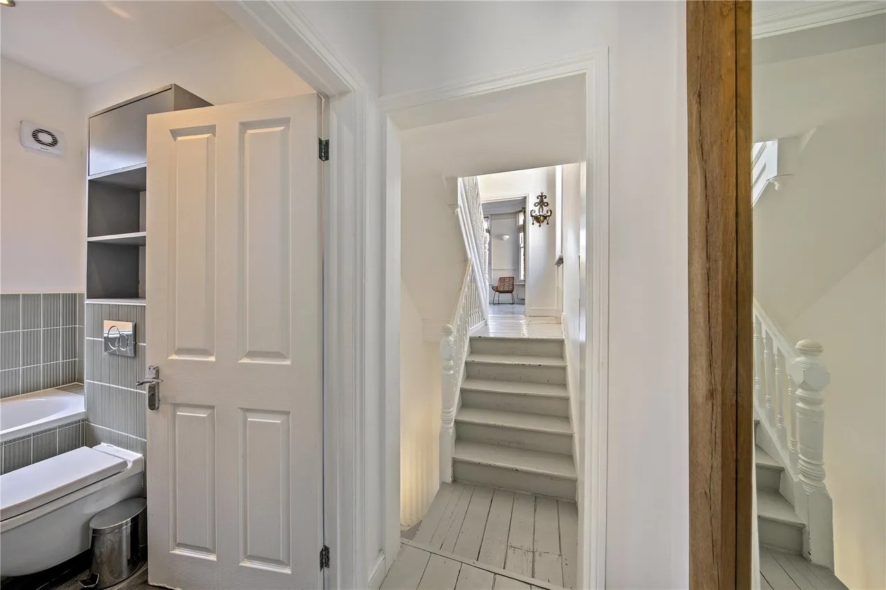 Sandycombe Road, Kew, TW9, photo 9