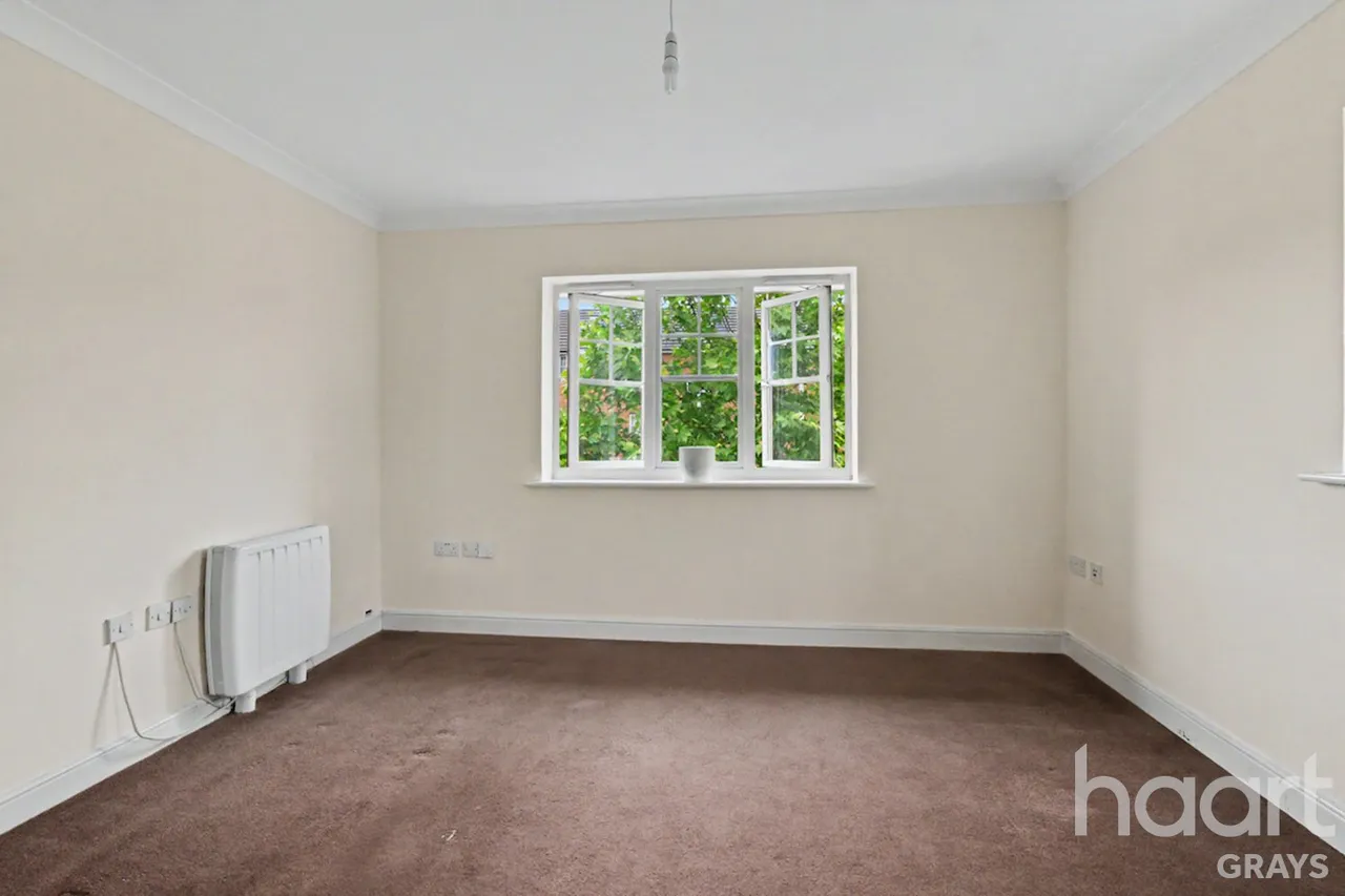 Caspian Way, Purfleet, RM19, photo 8