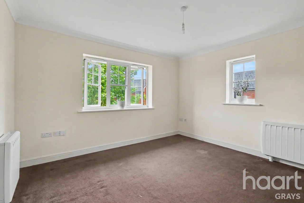 Caspian Way, Purfleet, RM19, photo 3