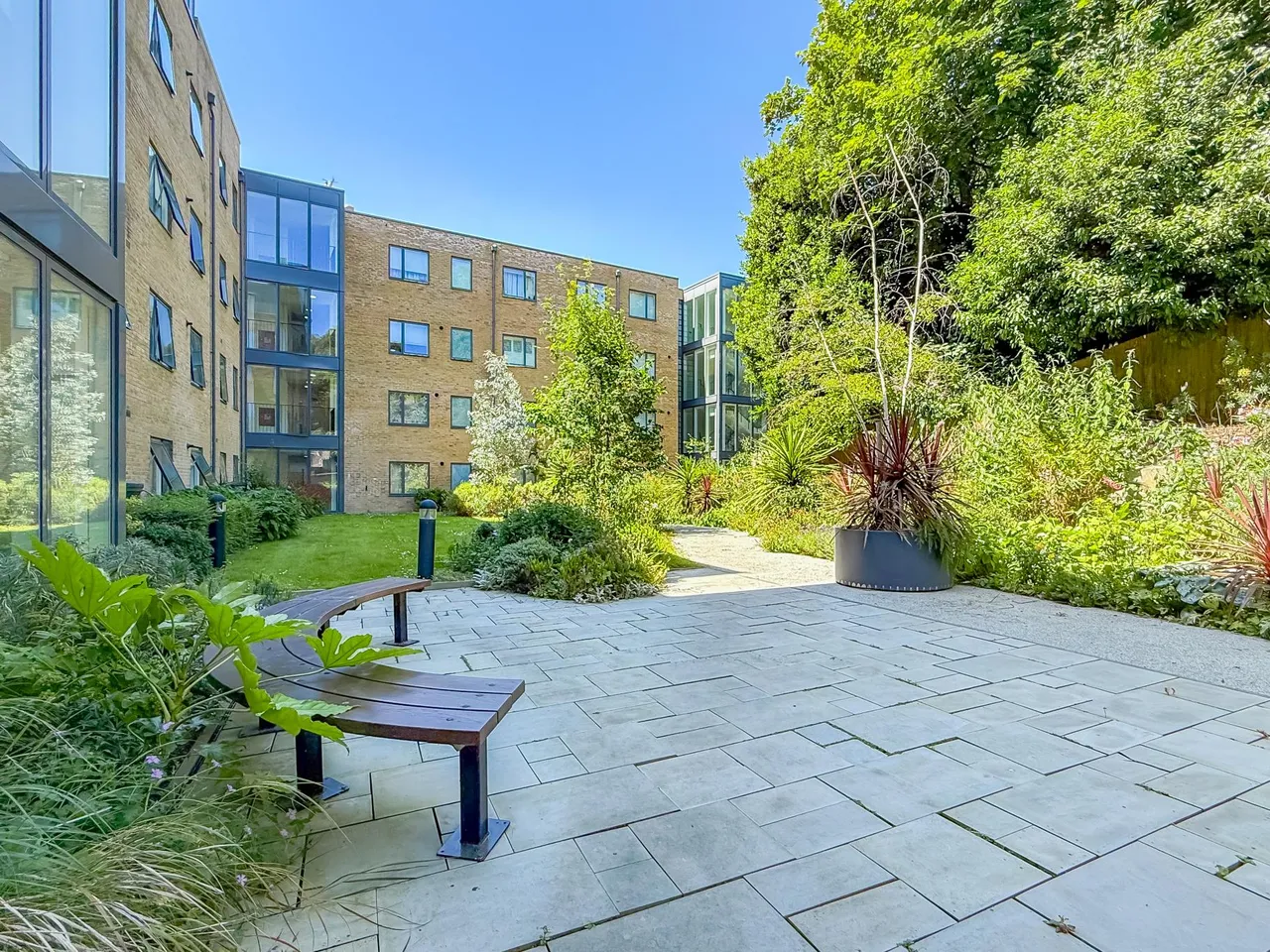 Hove Park Gardens, Hove, BN3, photo 12