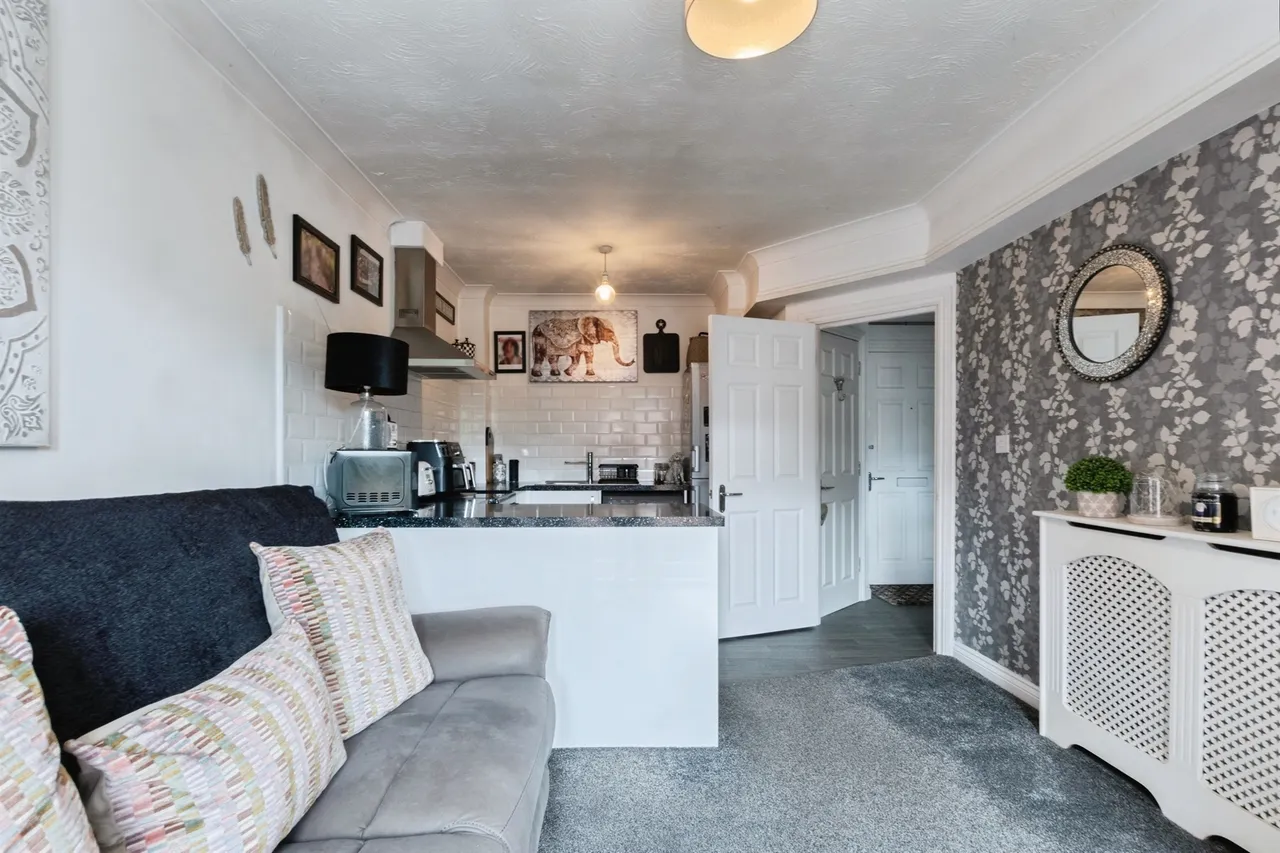 Riverside Place, Fordingbridge, SP6, photo 9