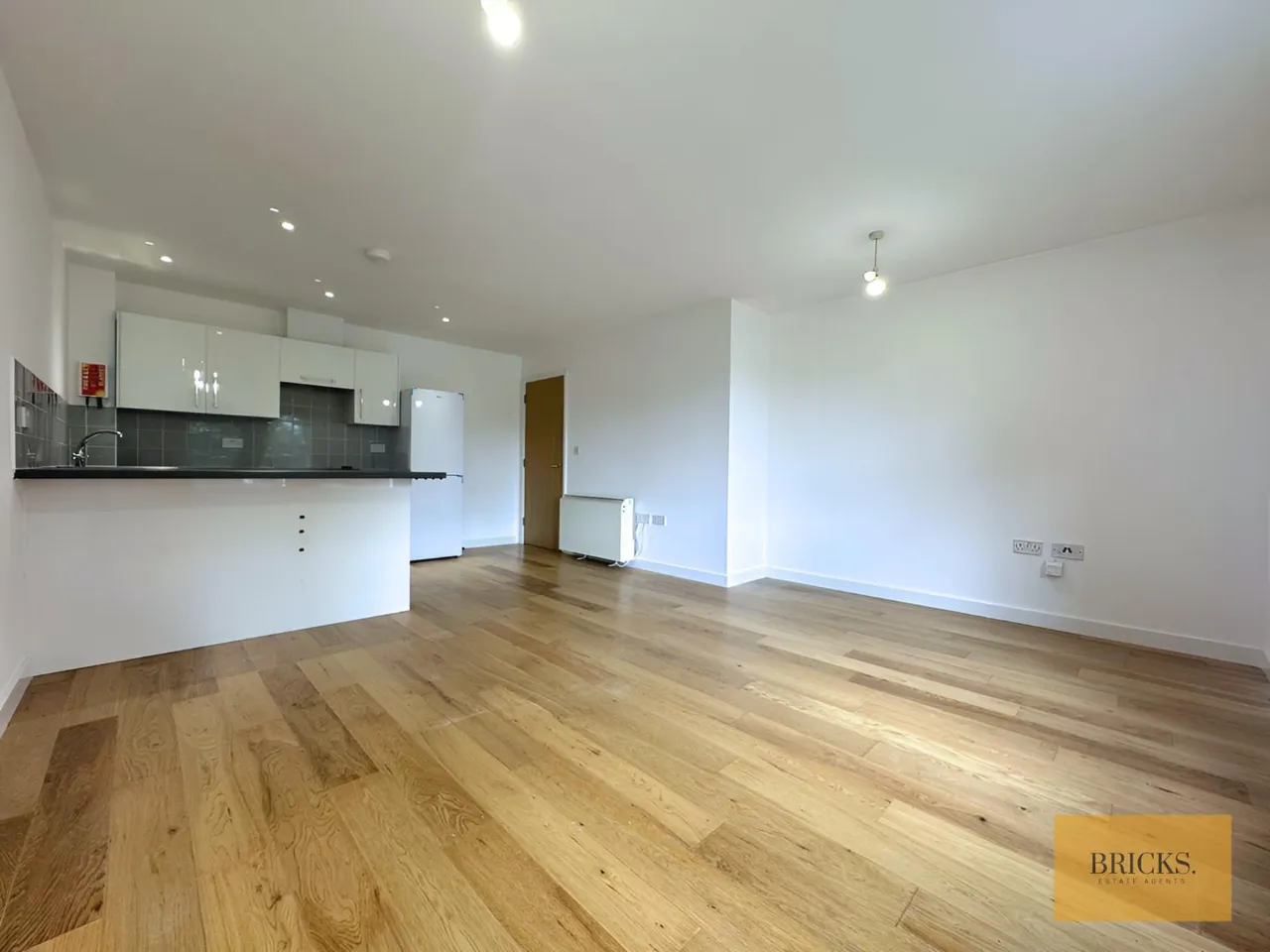 Rothesay Road, Luton, LU1 1QZ, photo 7