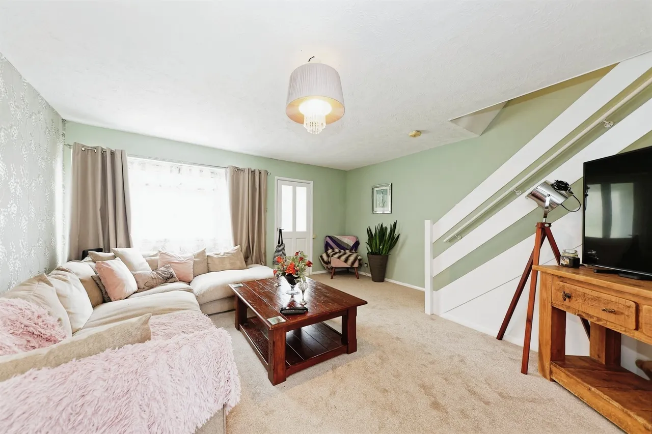 Sommerville Close, Faversham, ME13, photo 2