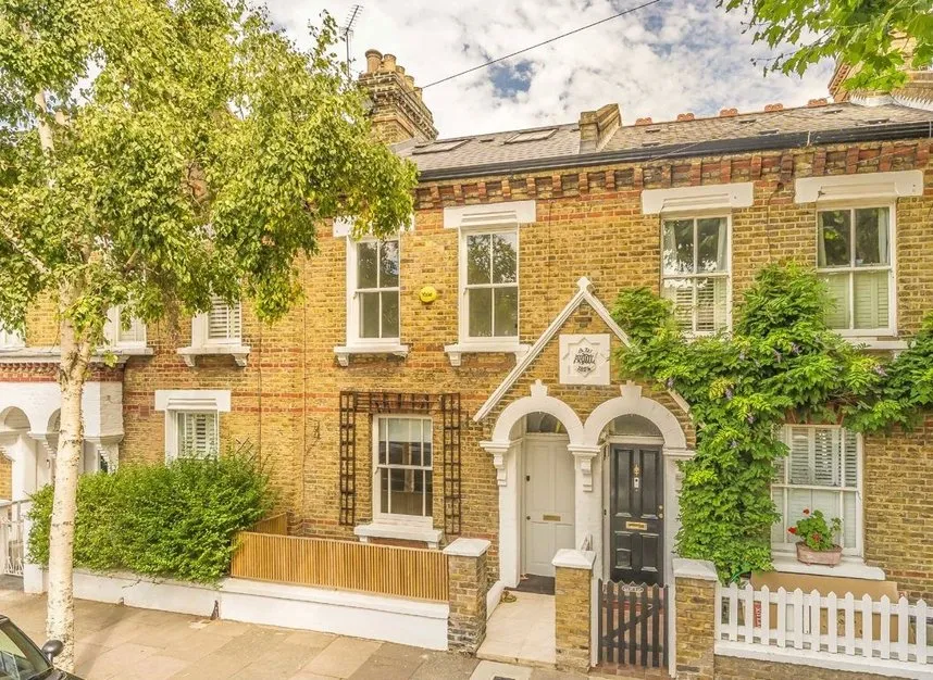 3 bed house for sale — Holden Street, London, SW11