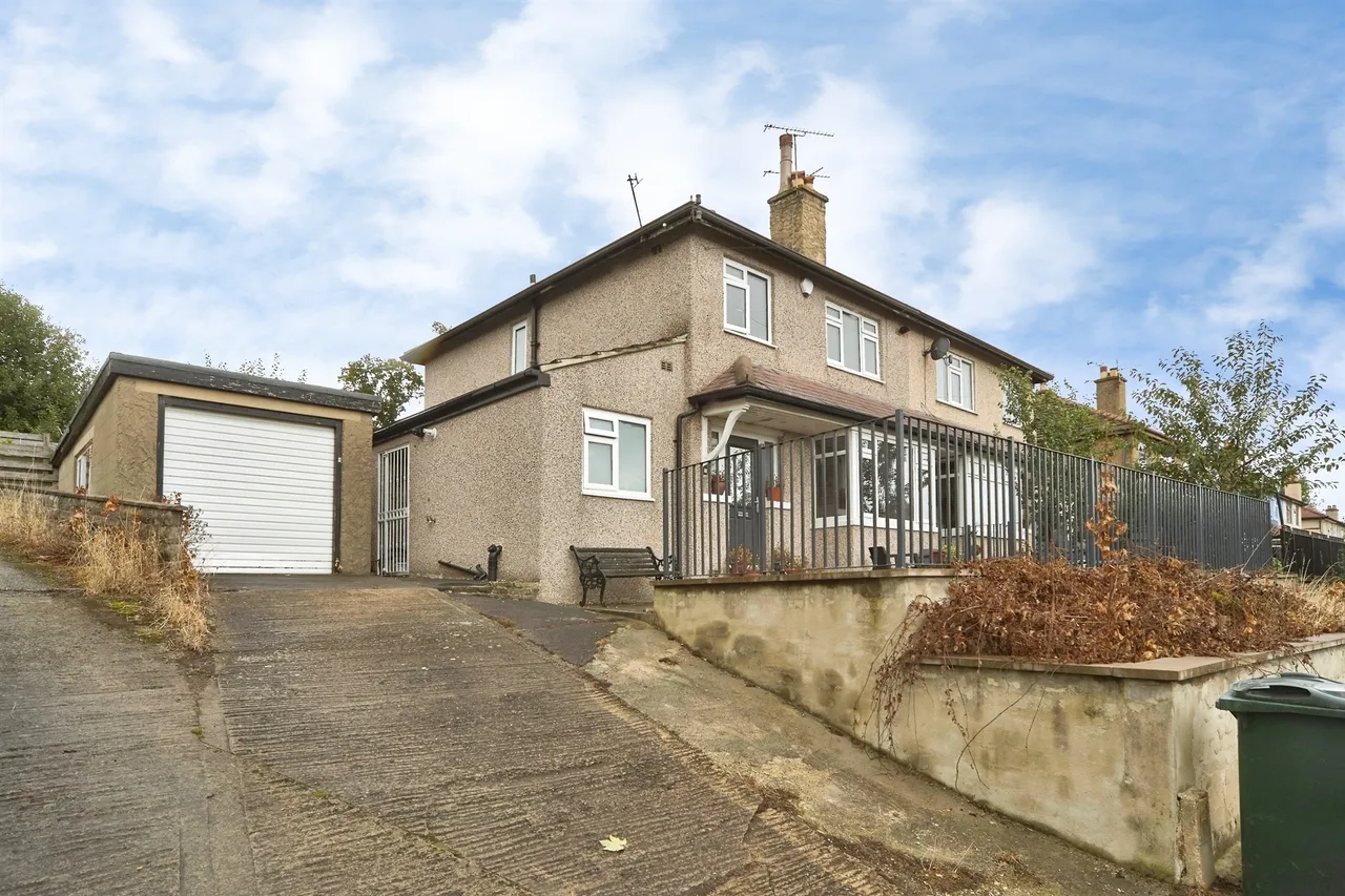 Granby Drive, Riddlesden, BD20, photo 2