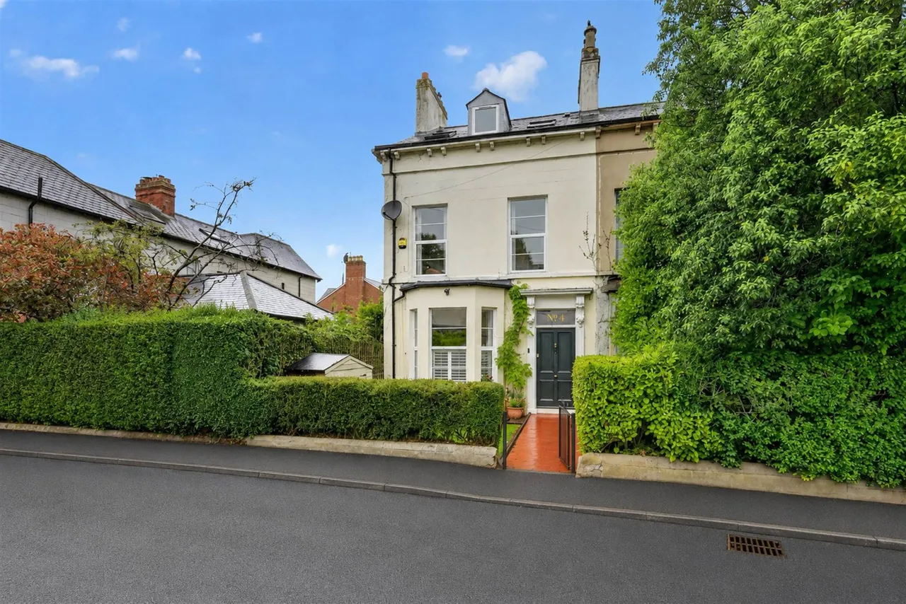 4 bed house for sale, Church Avenue, Holywood, BT18