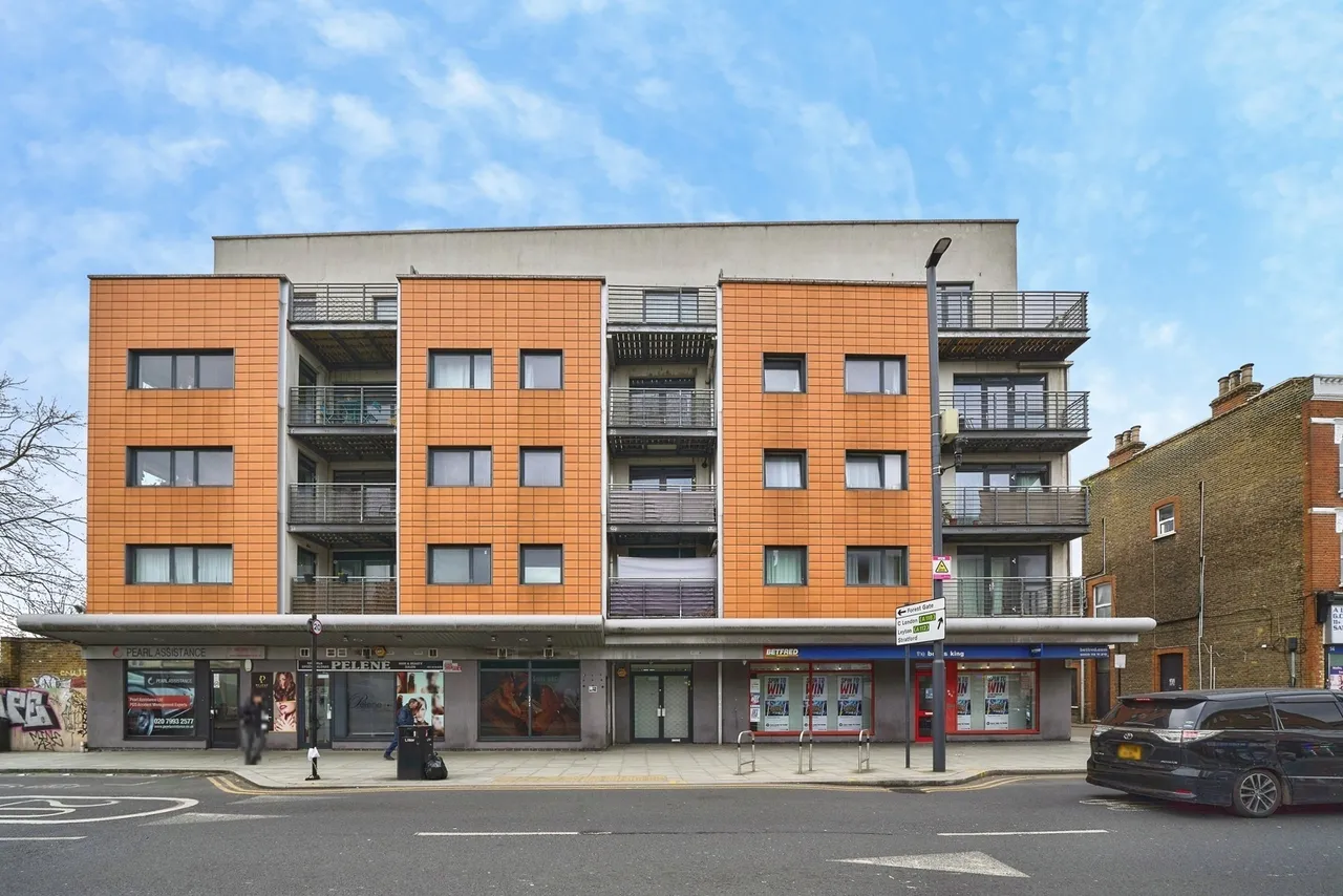 Luxembourg Mews, LONDON, London, E15, photo 2