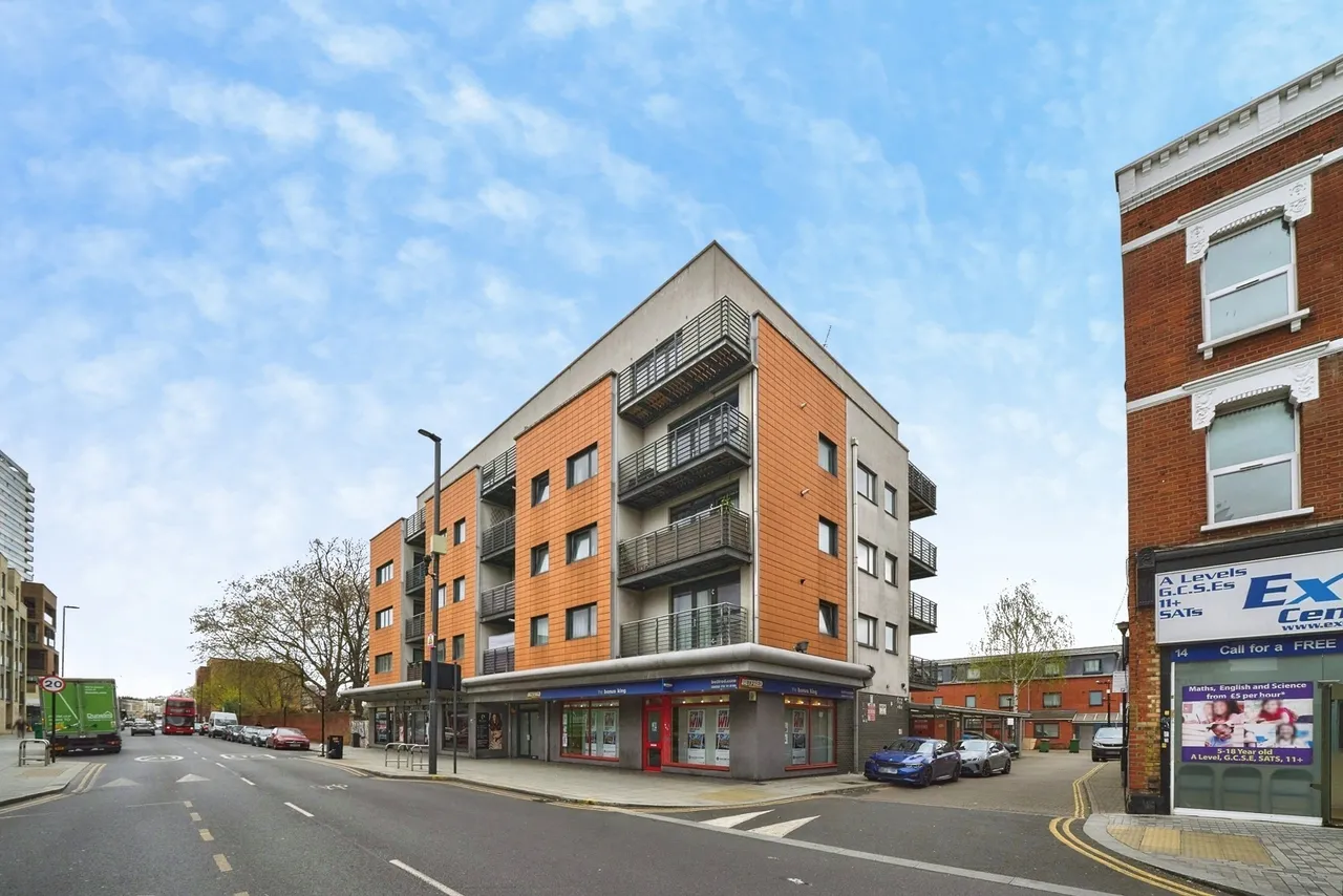 Luxembourg Mews, LONDON, London, E15, photo 14