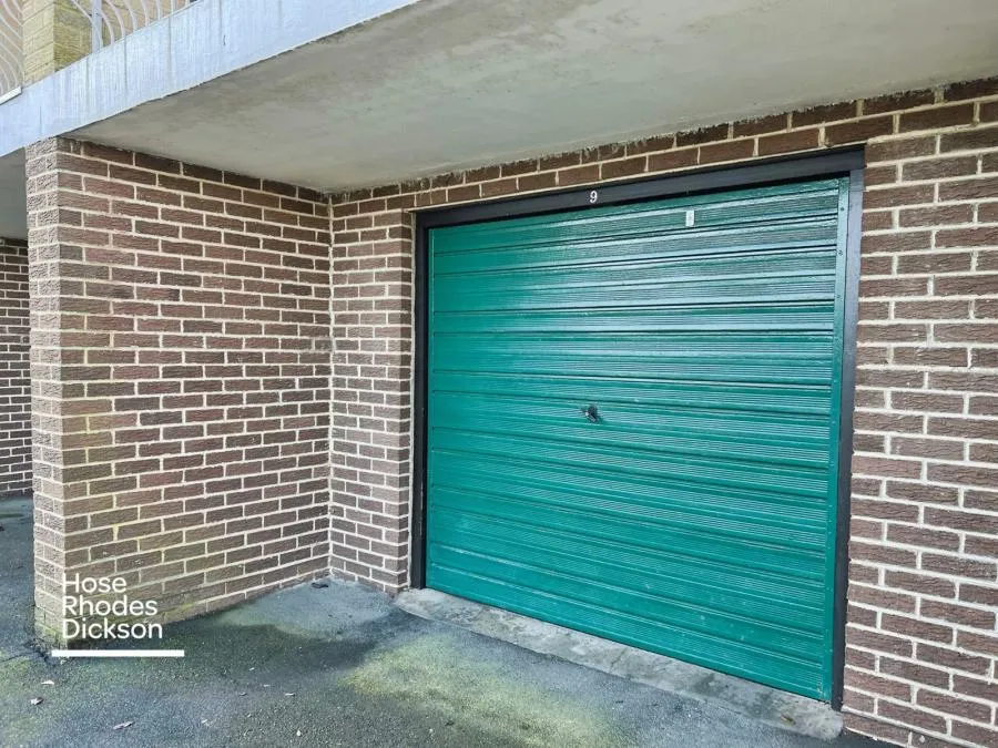 East Mount Road, Shanklin, PO37, photo 9