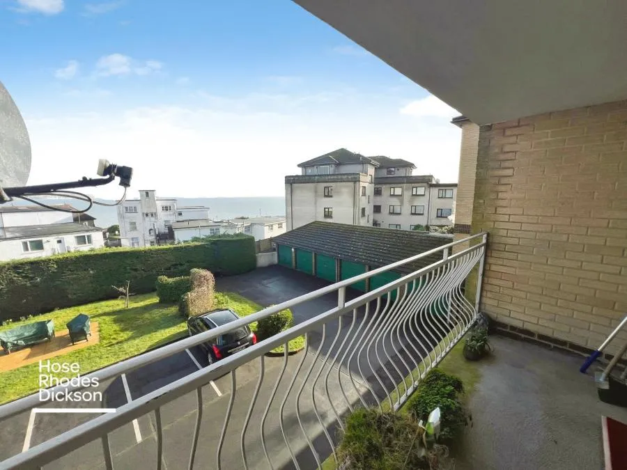 East Mount Road, Shanklin, PO37, photo 11