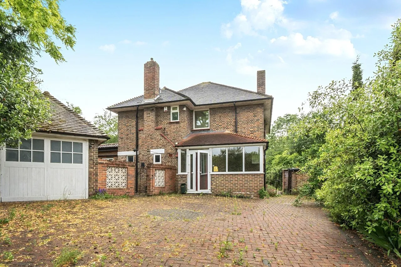 5 bed house for sale — Kings Orchard, SE9