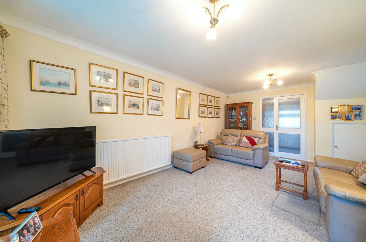Birch Lane, West End, Woking, Surrey, GU24 9QB, photo 12