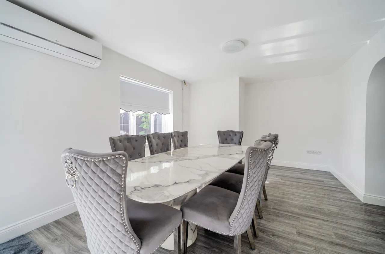 Winchester Road, Ash, GU12, photo 11