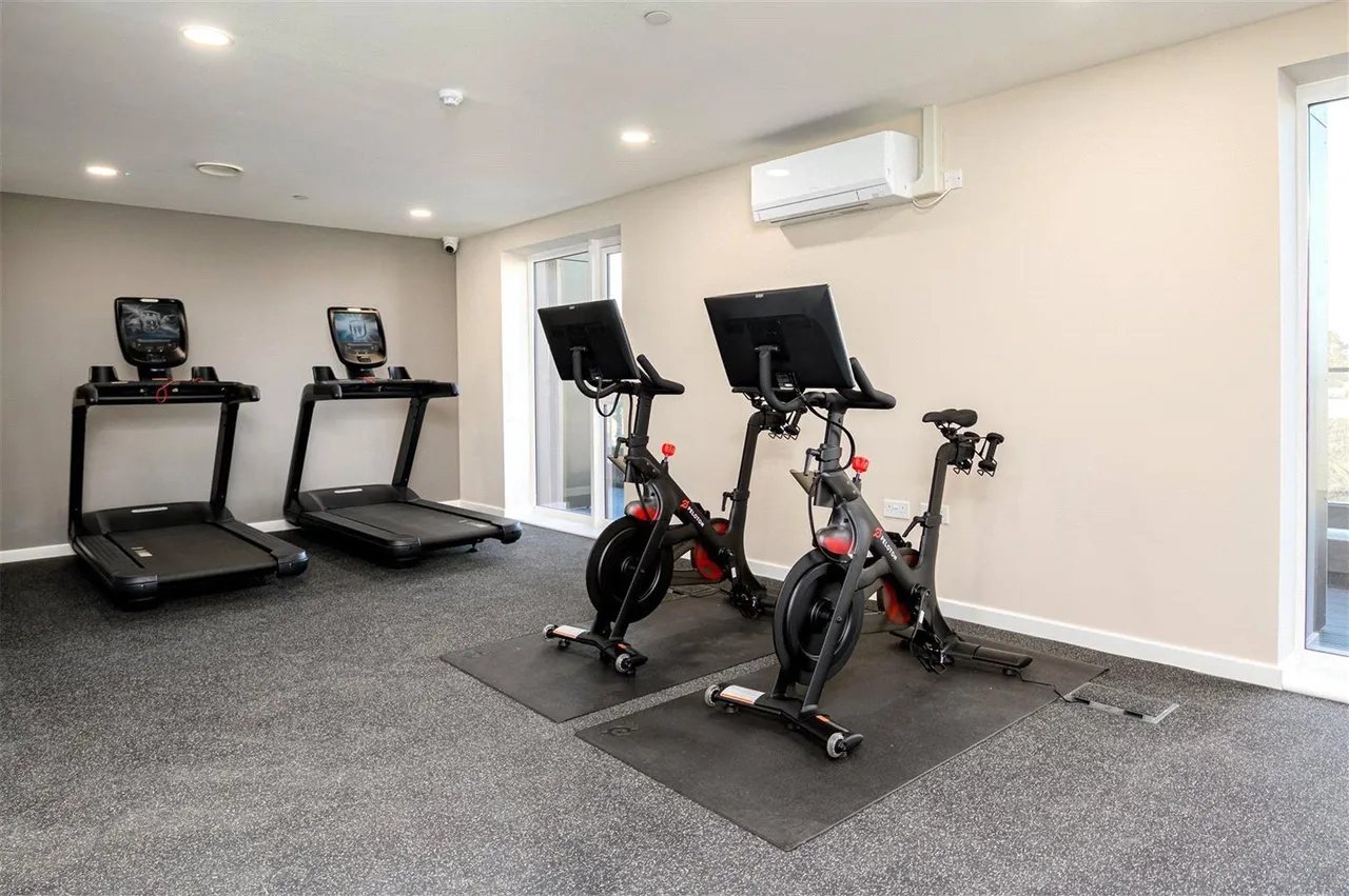 Station Avenue, Walton-On-Thames, KT12, photo 15