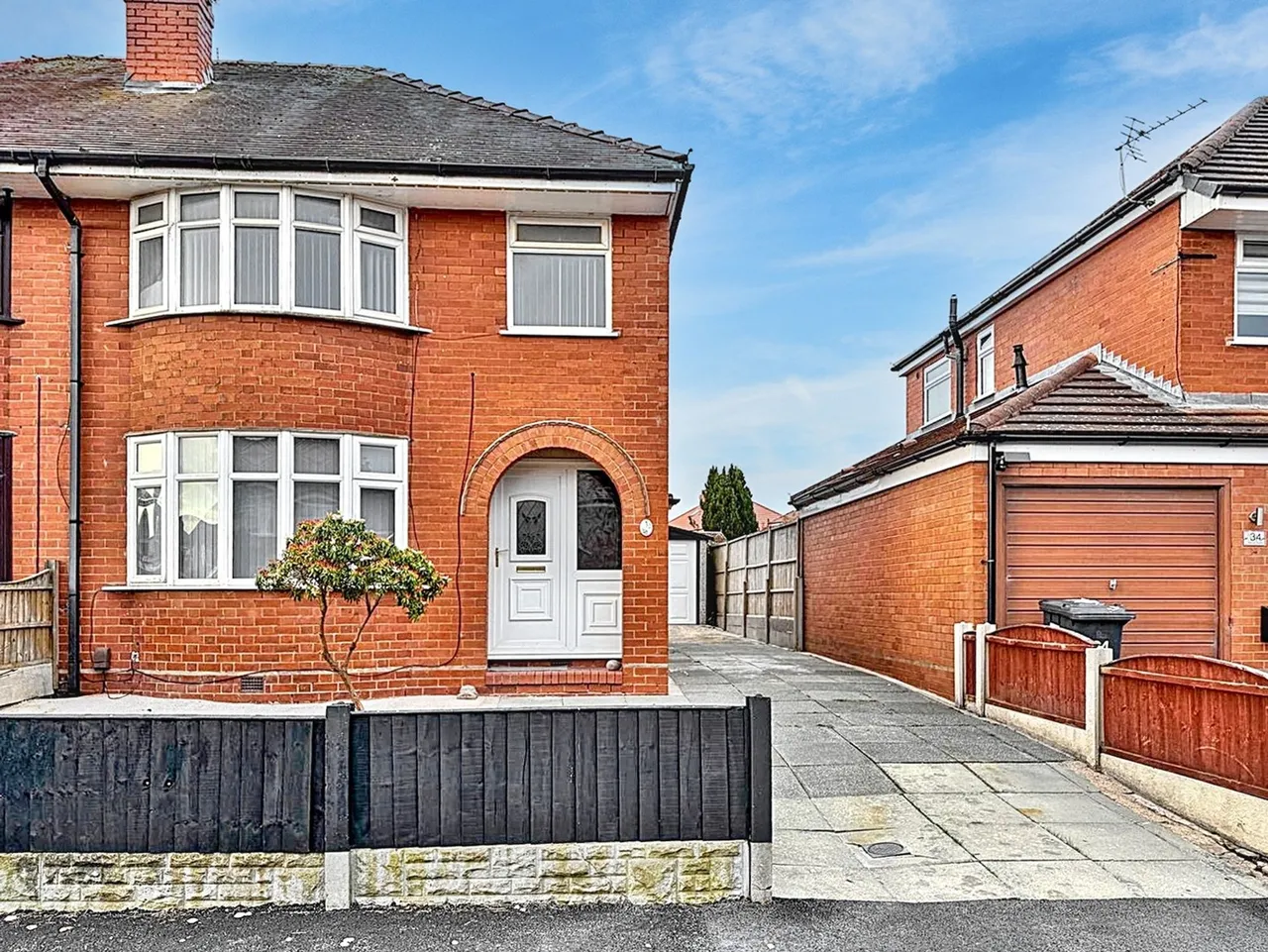 3 bed house to rent — Halton Road, Great Sankey, Warrington, Warrington, WA5 3BN