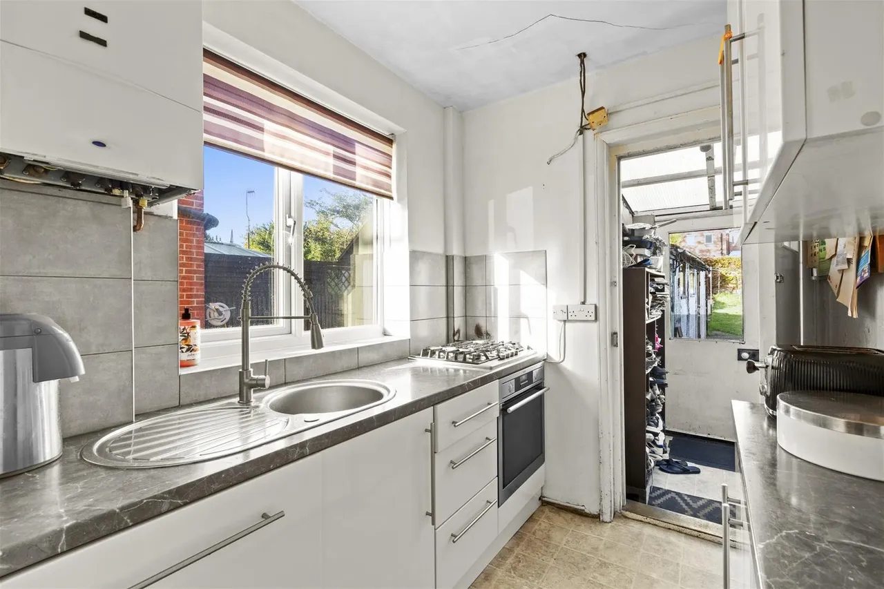 Micklefield Road, High Wycombe, HP13, photo 8
