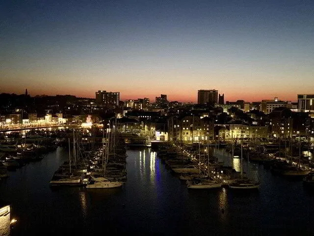 Plymouth, PL4, photo 11