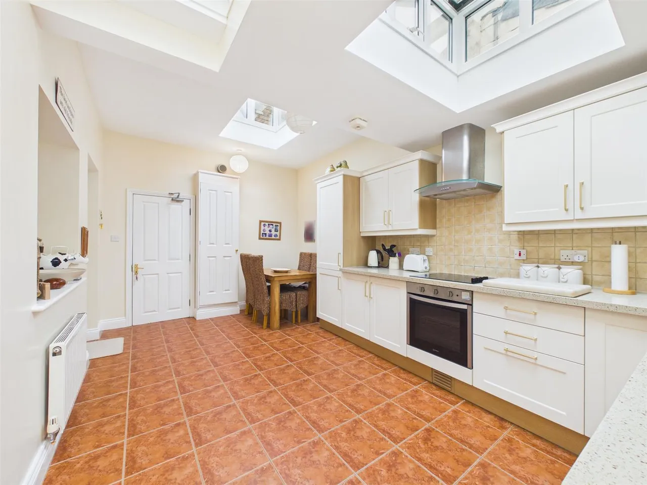 The Causeway, Chippenham, photo 5